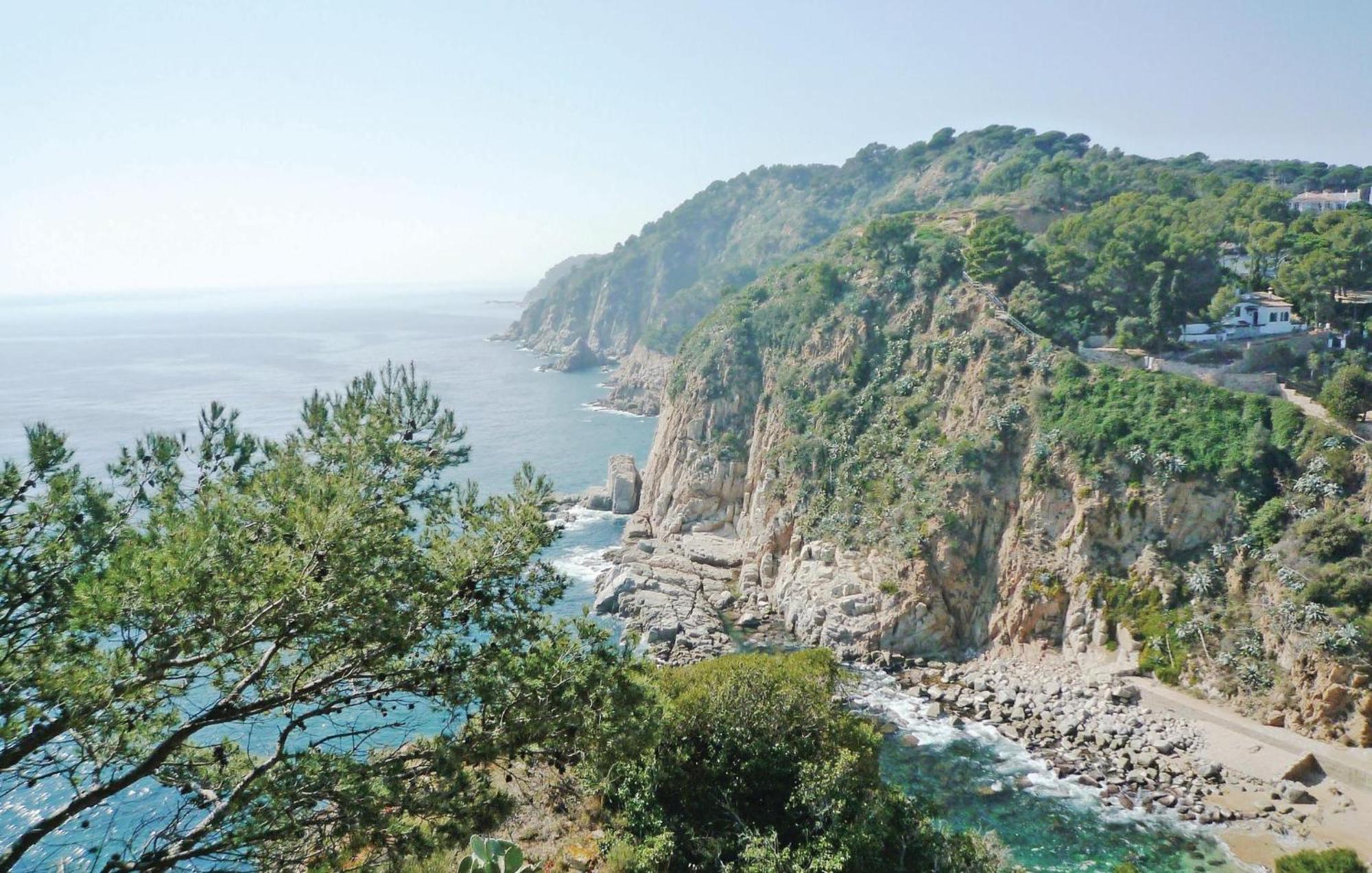 Amazing Apartment In Tossa De Mar With Wifi Luaran gambar