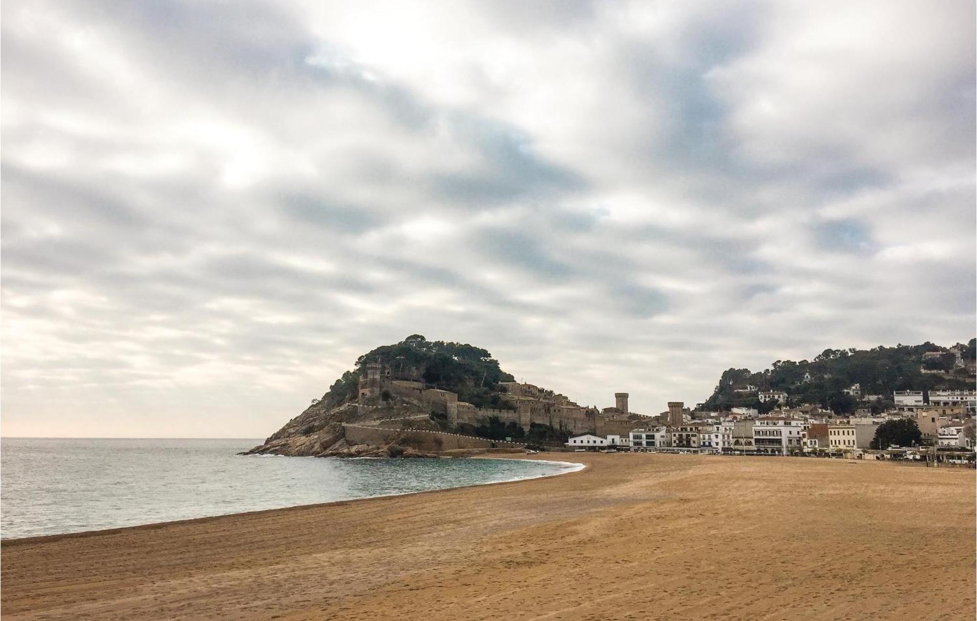 Amazing Apartment In Tossa De Mar With Wifi Luaran gambar
