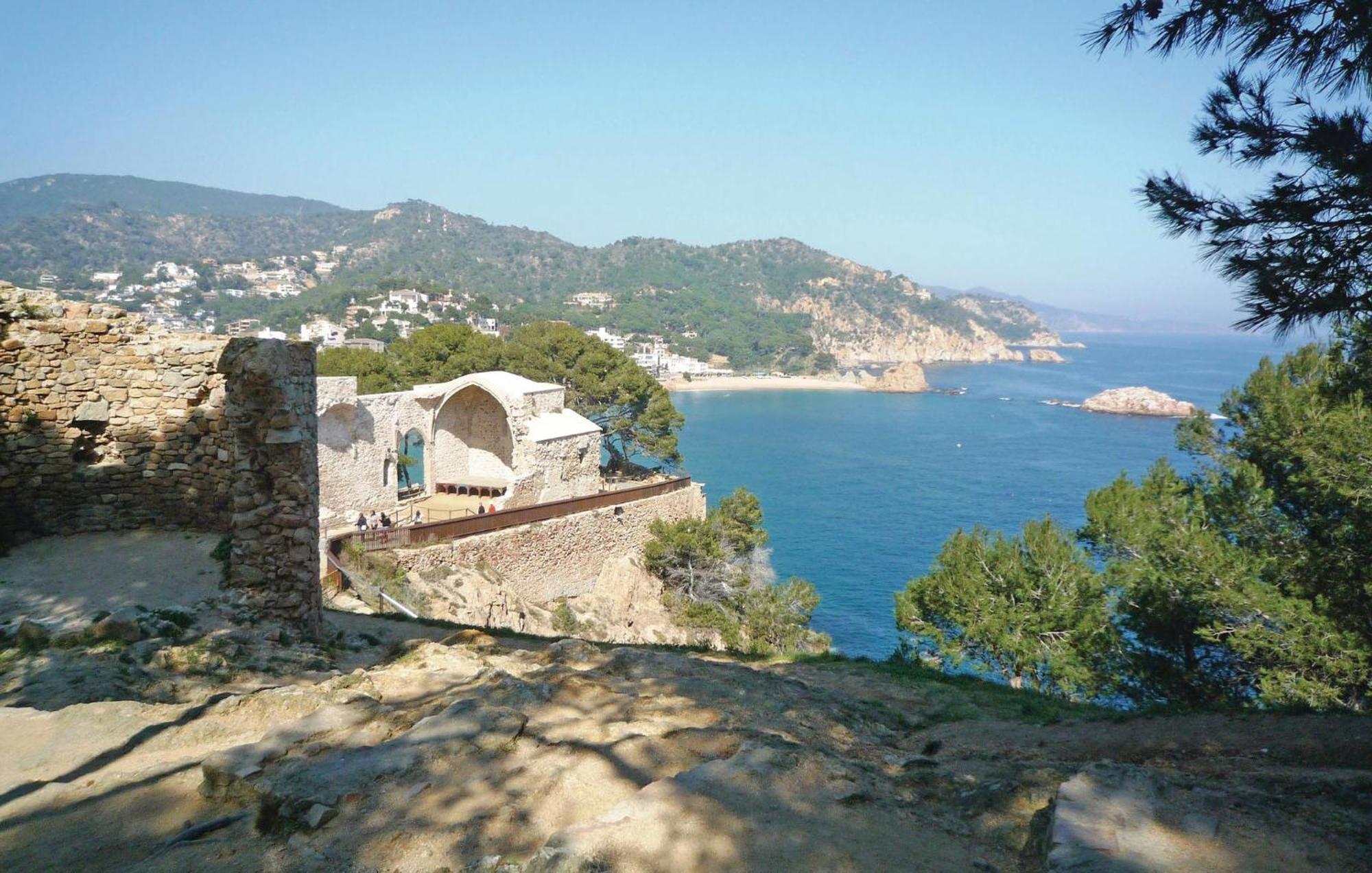 Amazing Apartment In Tossa De Mar With Wifi Luaran gambar